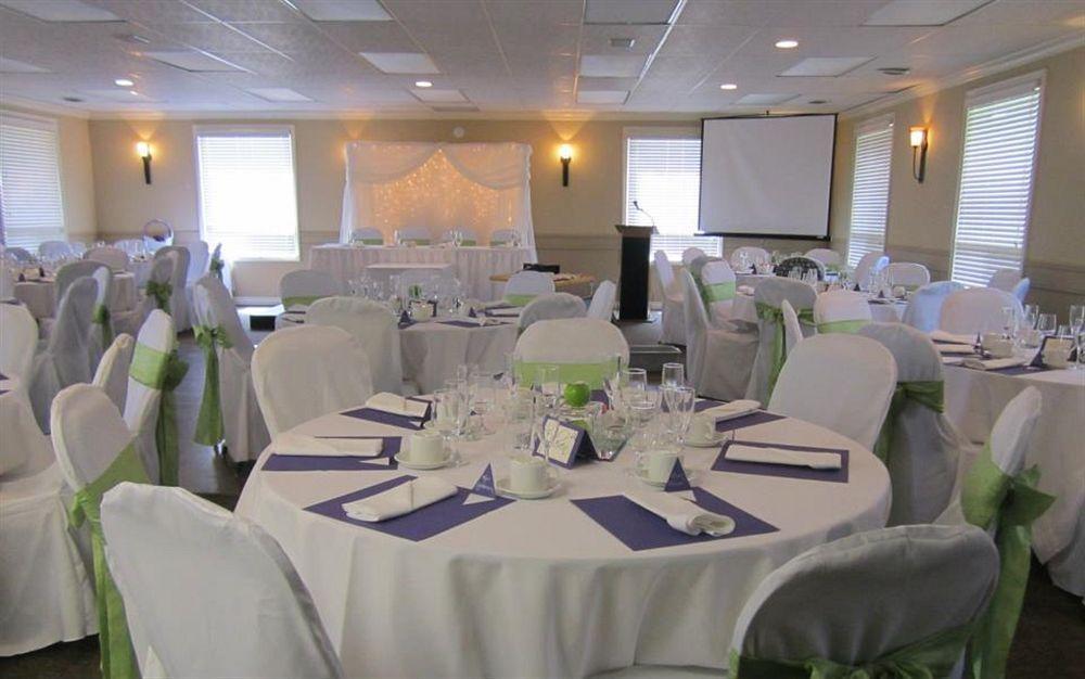 Red Pine Inn & Conference Centre Alliston Εξωτερικό φωτογραφία