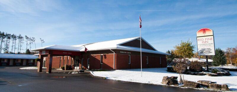 Red Pine Inn & Conference Centre Alliston Εξωτερικό φωτογραφία